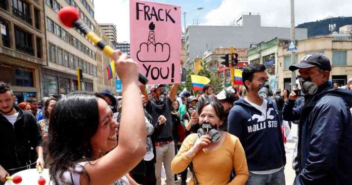 acuerdo_escazu_colombia_defensores_ambientales_lideres_sociales_asesinados_proteccion_presidente_duque